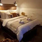 Cztery Pory Roku Alpehytte Łapsze Niżne