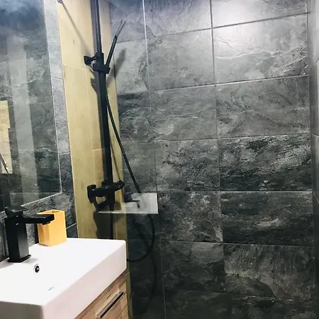 Cztery Pory Roku Domek alpejski *